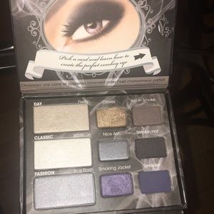 Eye shadow
